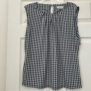 EUC Calvin Klein Sleeveless Career Dressy Blouse